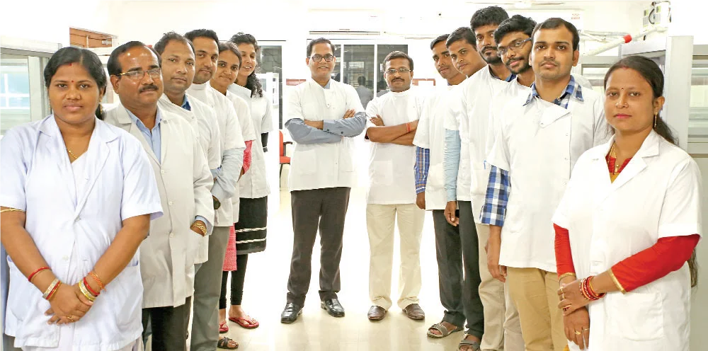 a single checked balloon