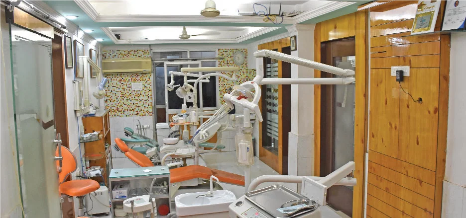 a hot air balloon shaped like a dog