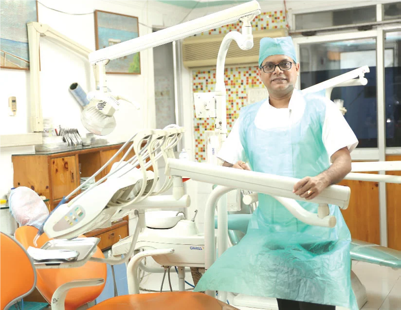 the Toronto light up sign at night